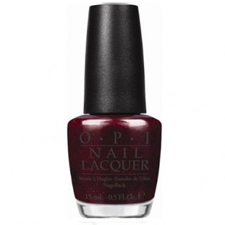 O•P•I Lacquer Underneath THE Mistletoe